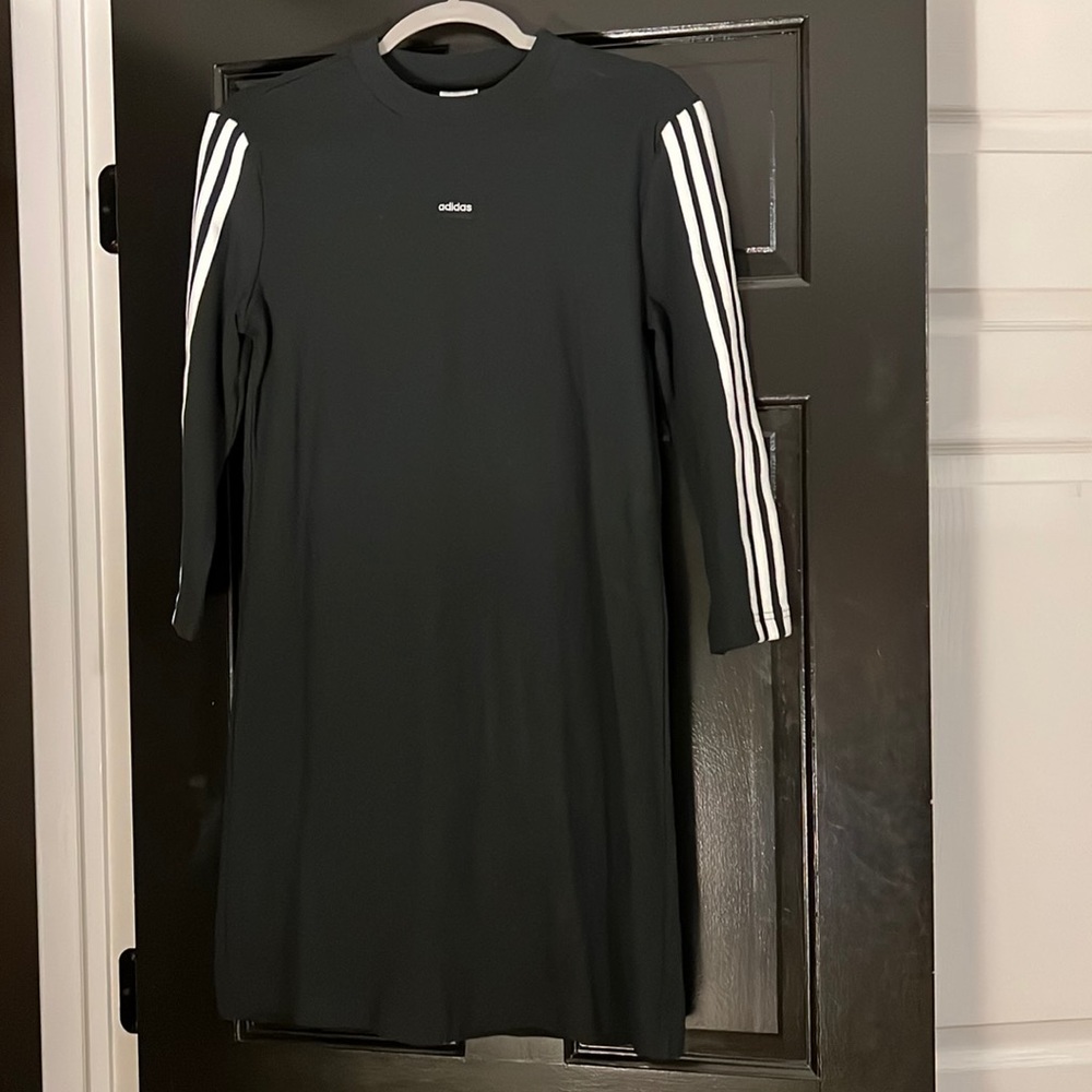 Adidas 3/4 length sleeve knit dress :: Sz M :: NWT